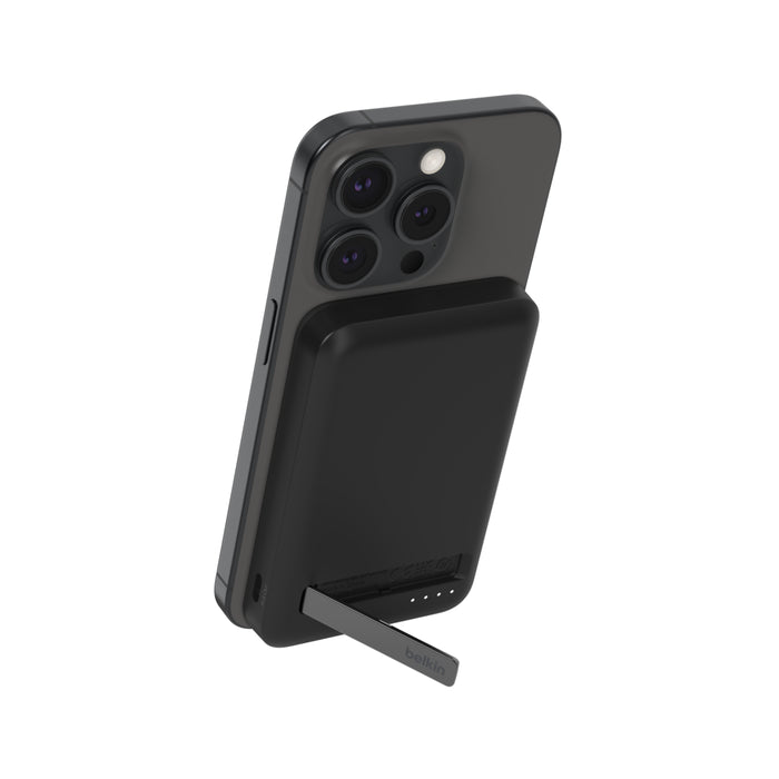 Belkin batería externa magnética 5K con Qi2 15 W Negro
