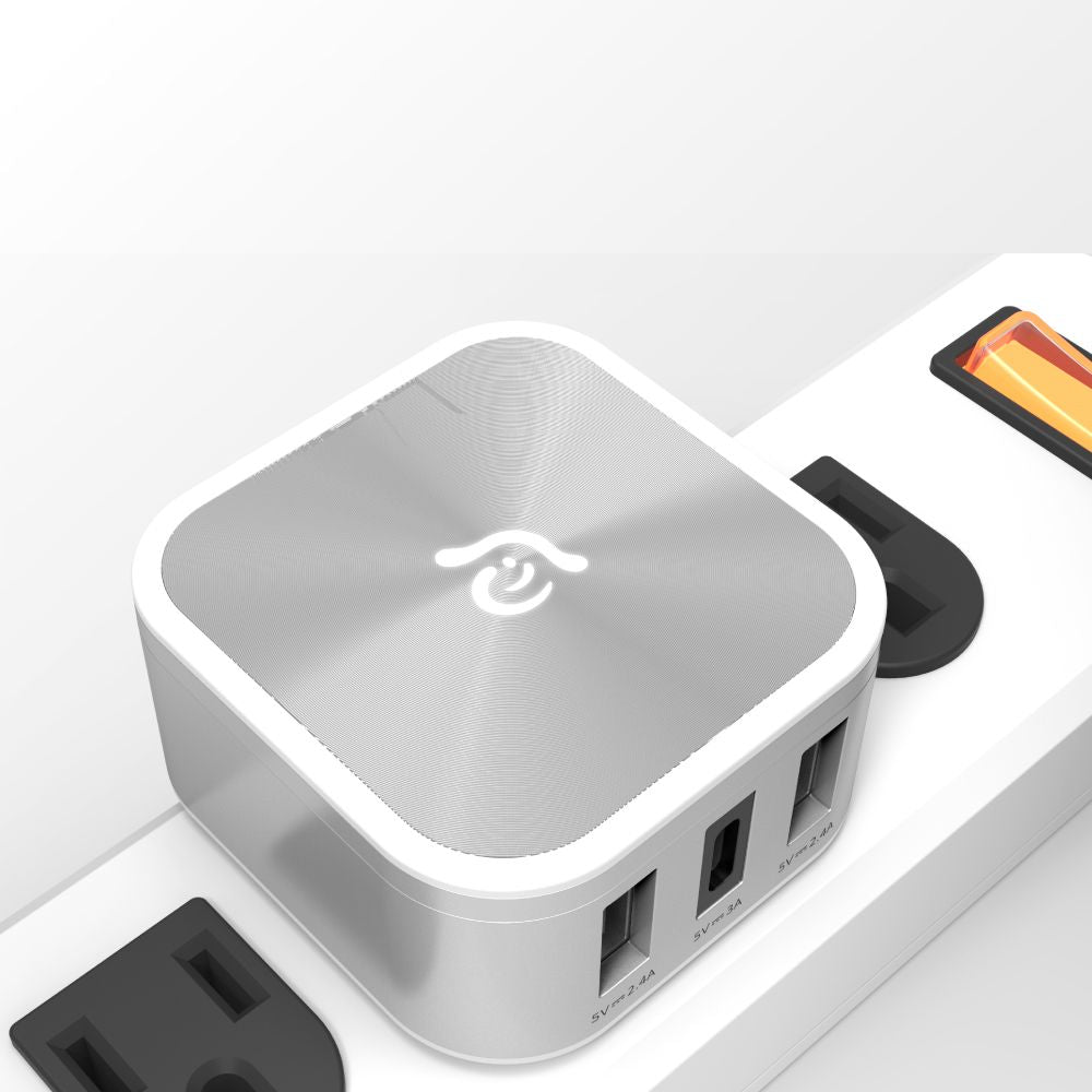 Adam Elements Omnia T3 USB-C a USB-A Adaptador de viaje 17w Plateado