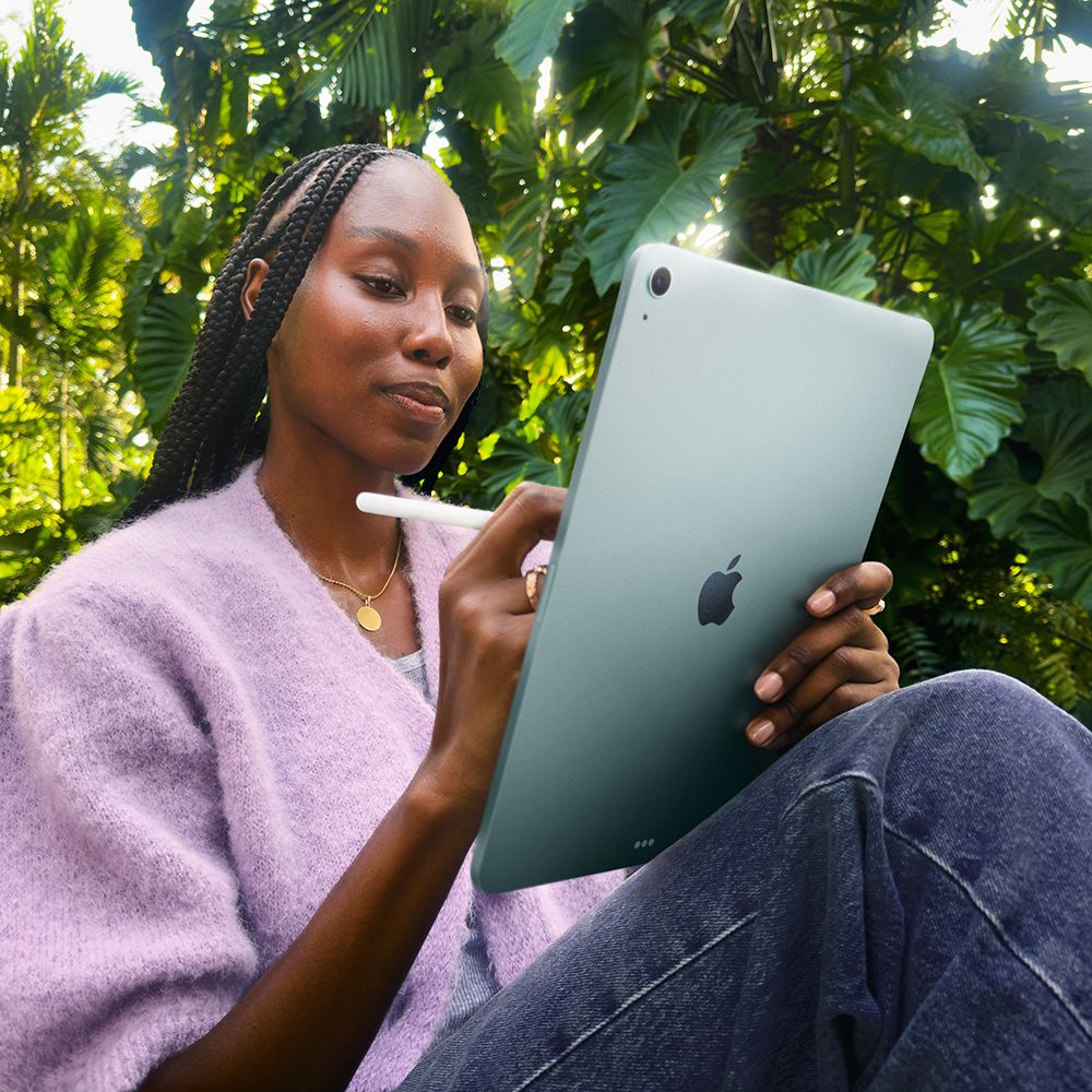 iPad_Air_13-inch_M3_Cellular_Purple_PDP_Image_Position_8__MXES