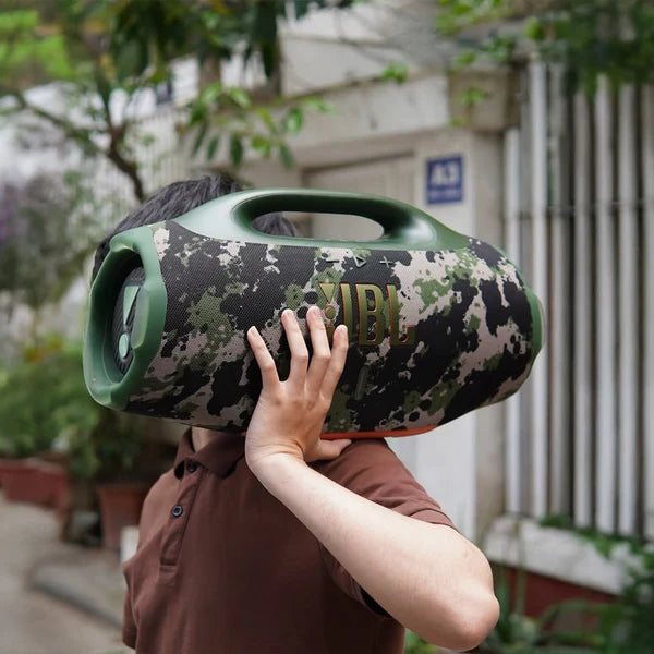JBL Boombox 4 BT Speaker Squad