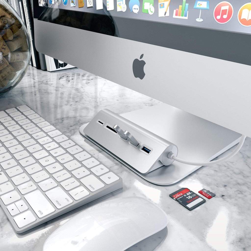 Satechi TYPE-A Aluminum USB 3.0 Hub & Card Reader