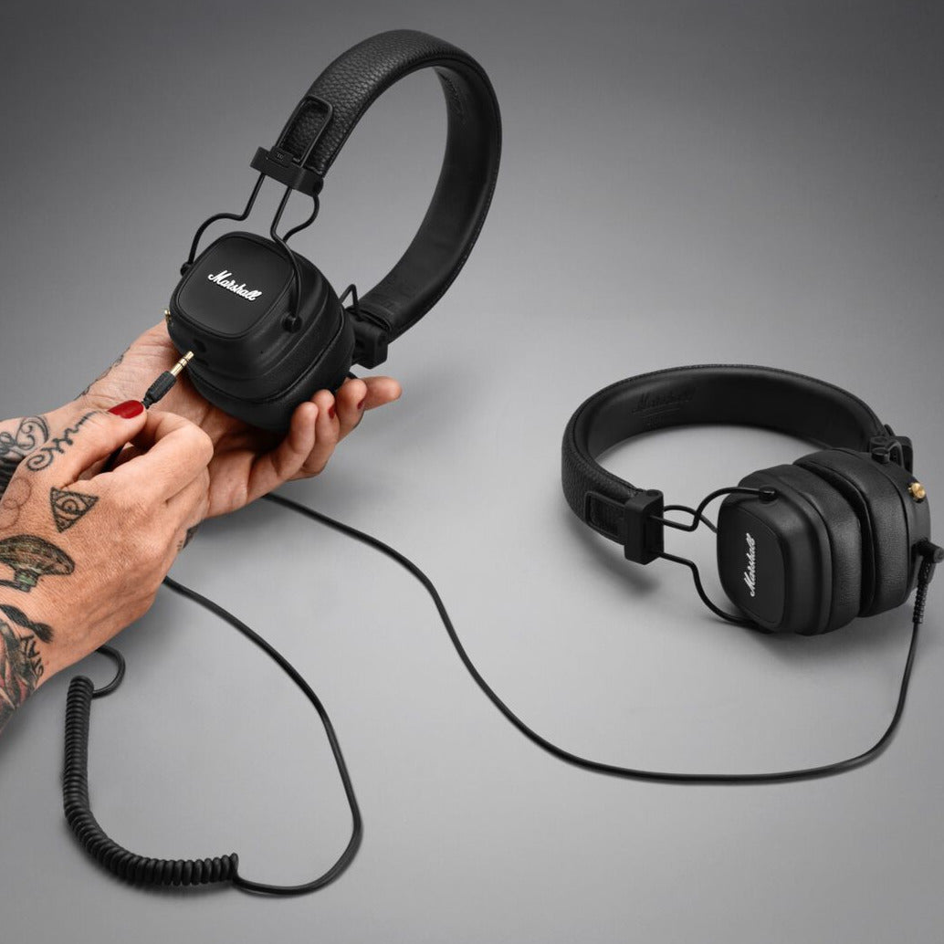 Marshall major iv headphones hot / black on-ears